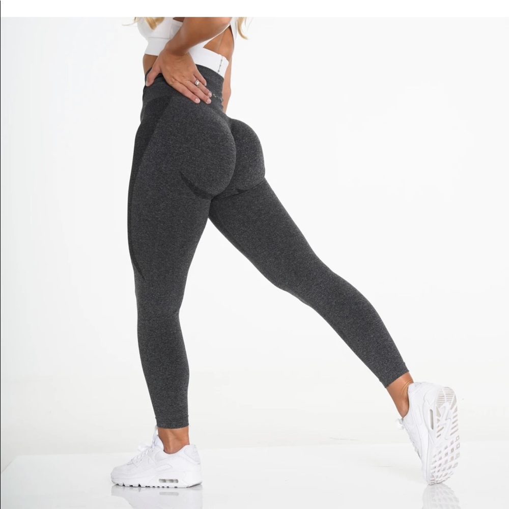 NVGTN BLACK SPECKLED LEGGINGS